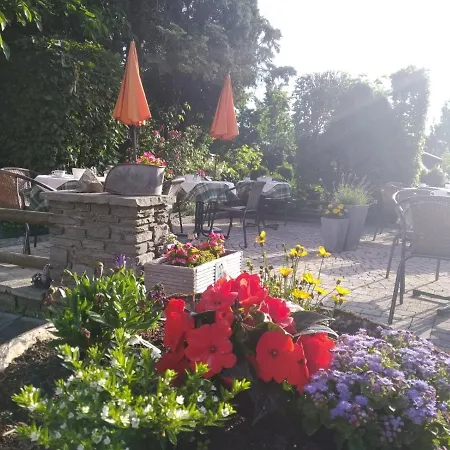 Fruehstueckspension Helmhof Guest house 2*