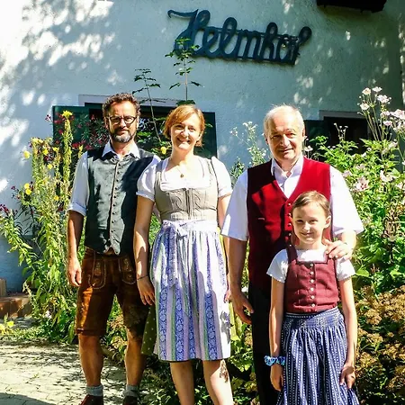 Fruehstueckspension Helmhof Salzburg